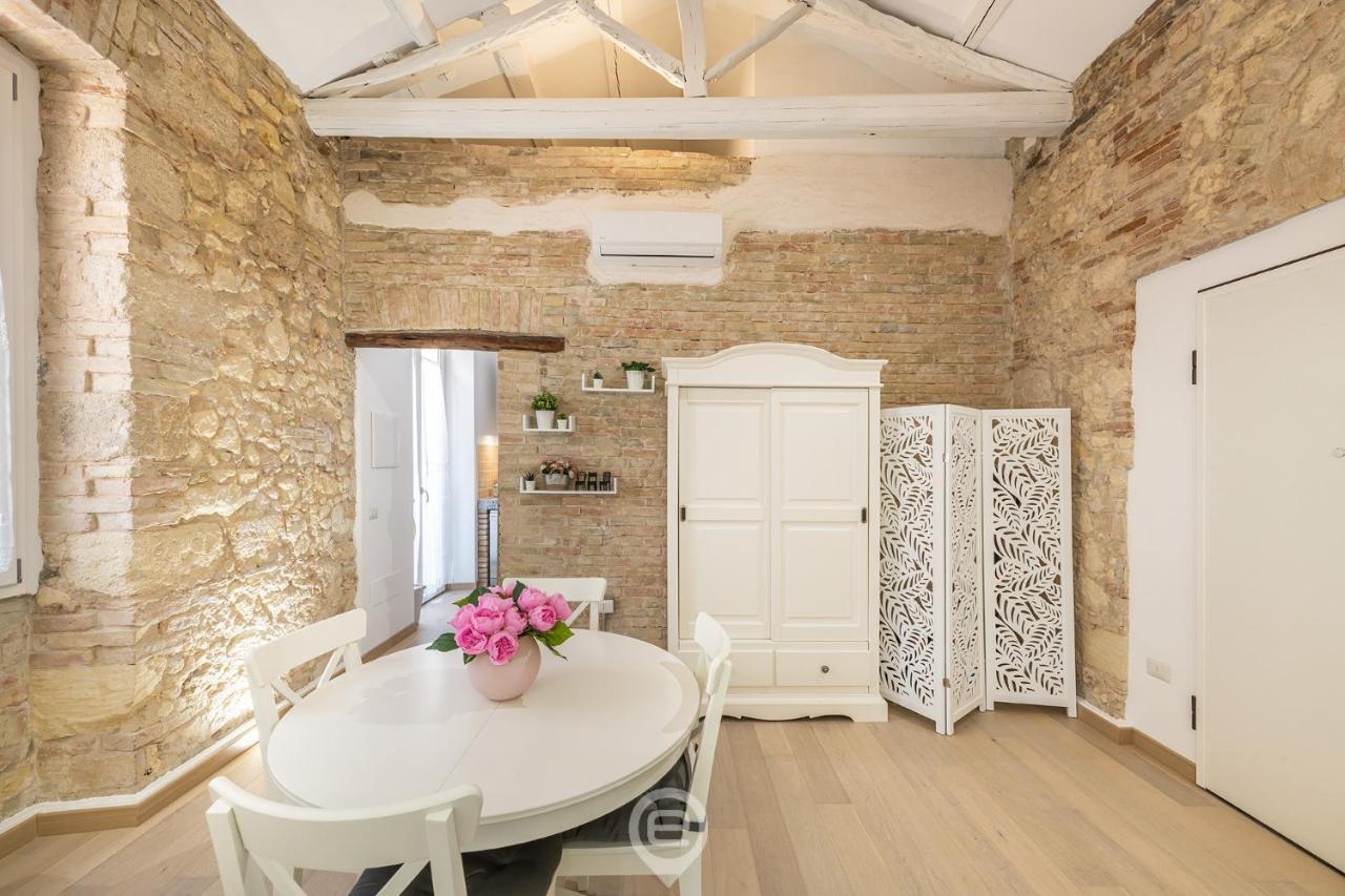 Апартаменты Adriana'S New Loft Кальяри Экстерьер фото