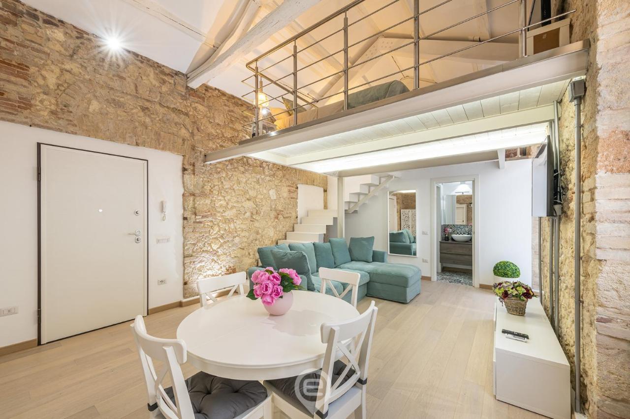 Апартаменты Adriana'S New Loft Кальяри Экстерьер фото