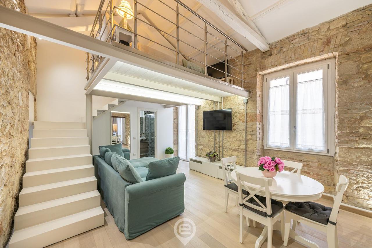 Апартаменты Adriana'S New Loft Кальяри Экстерьер фото